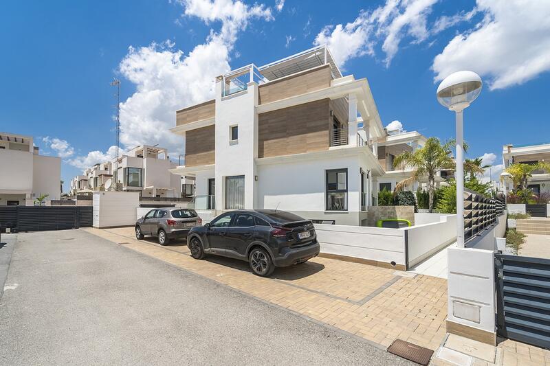 Villa à vendre dans Ciudad Quesada, Alicante