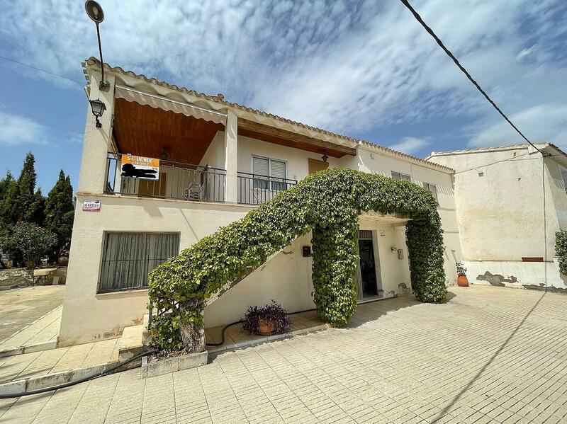 Townhouse for sale in Salinas, Alicante