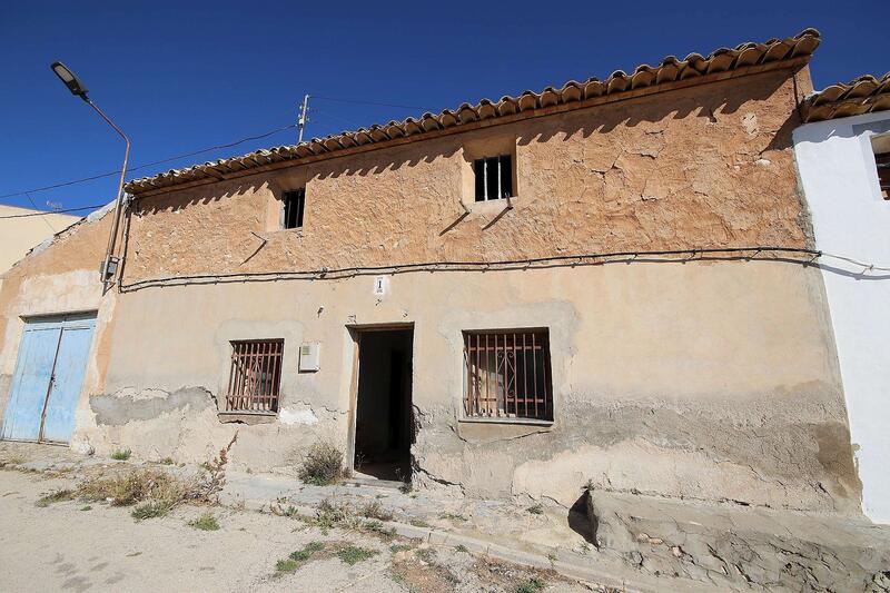 Townhouse for sale in Raspay, Murcia