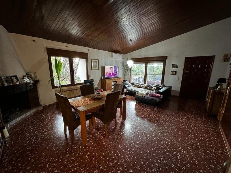 4 Cuarto Casa de Campo en venta