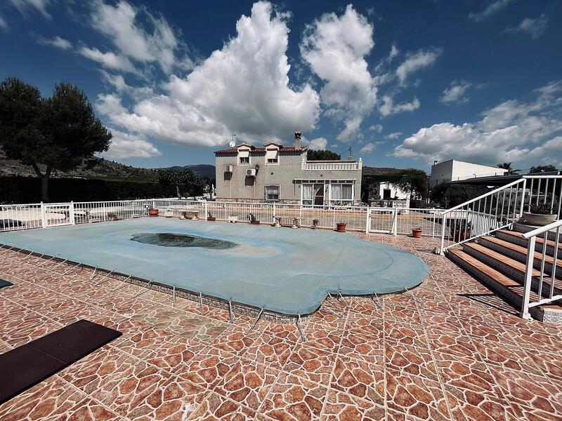 Country House for sale in Hondon de las Nieves, Alicante