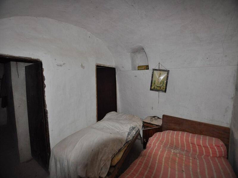 5 chambre Maison Troglodyte à vendre