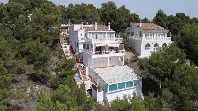 Villa à vendre dans Tibi, Alicante