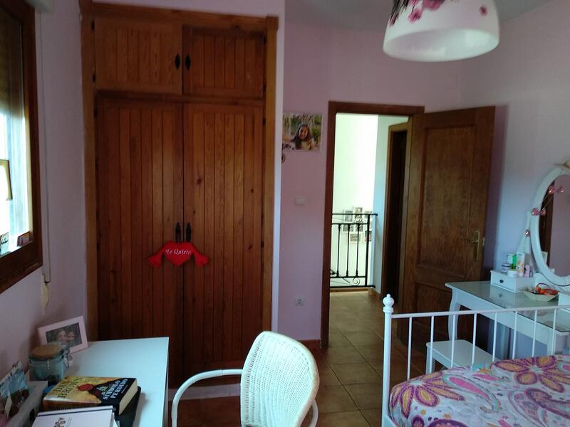 4 Cuarto Villa en venta