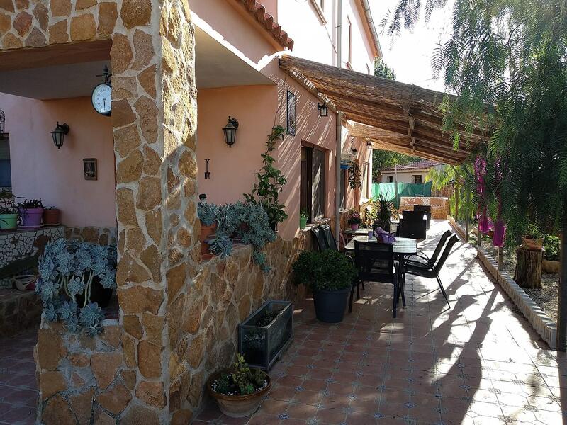 4 Cuarto Villa en venta