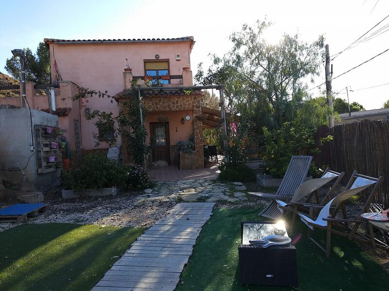 4 Cuarto Villa en venta