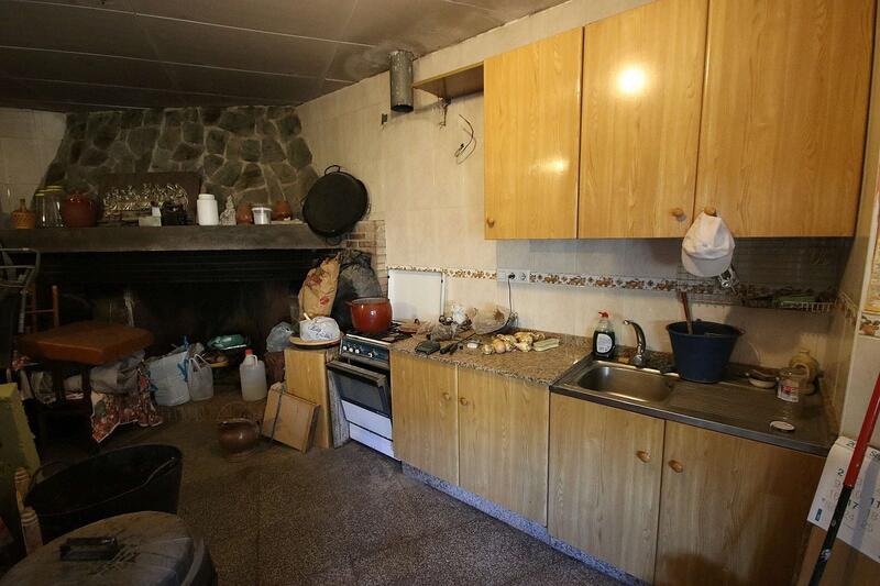 9 Cuarto Villa en venta