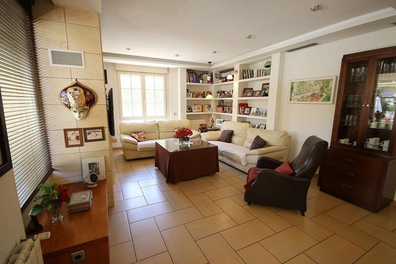 6 chambre Villa à vendre