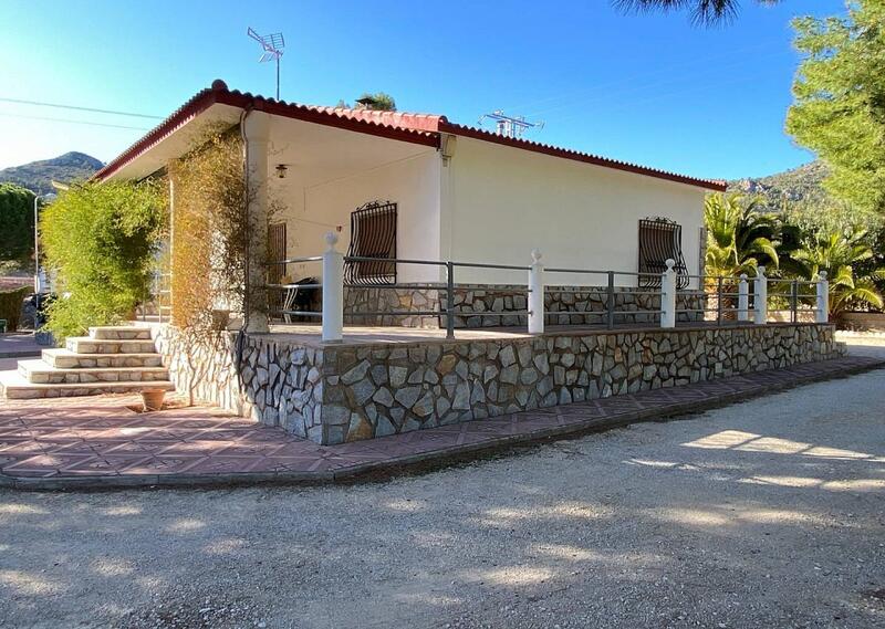 Villa for sale in Sax, Alicante