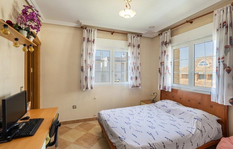 5 chambre Villa à vendre