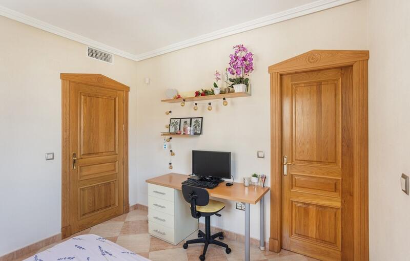 5 chambre Villa à vendre