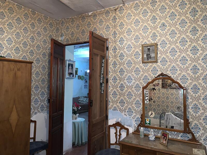 5 slaapkamer Gezinswoning Te koop