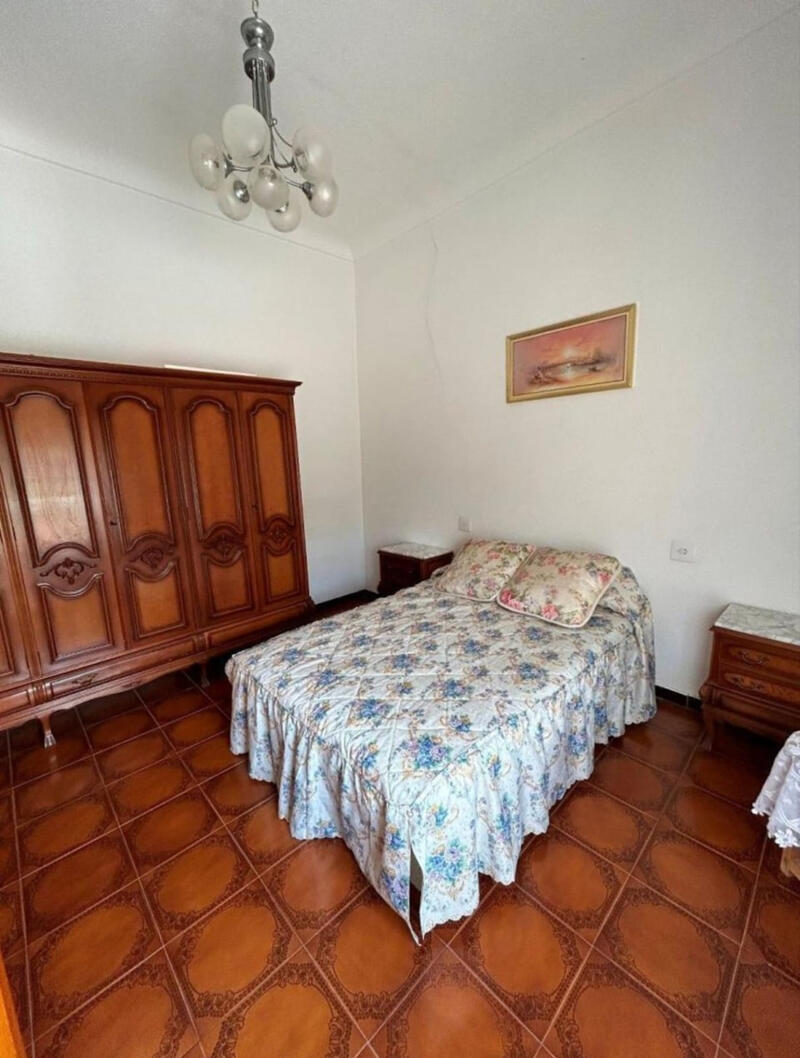 6 Cuarto Adosado en venta