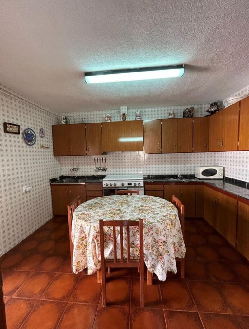 6 Cuarto Adosado en venta