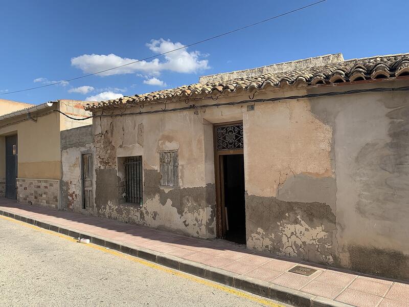 Gezinswoning Te koop in Algueña, Alicante