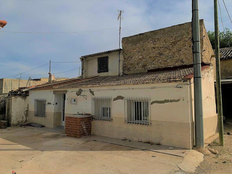 городская тюрьма продается в Barinas, Murcia