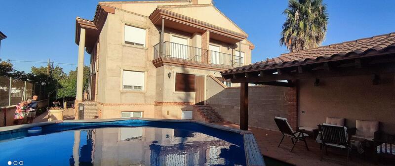 Duplex for sale in Caudete, Albacete