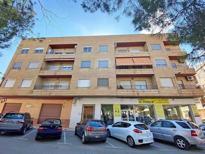 3 Cuarto Local Comercial en venta