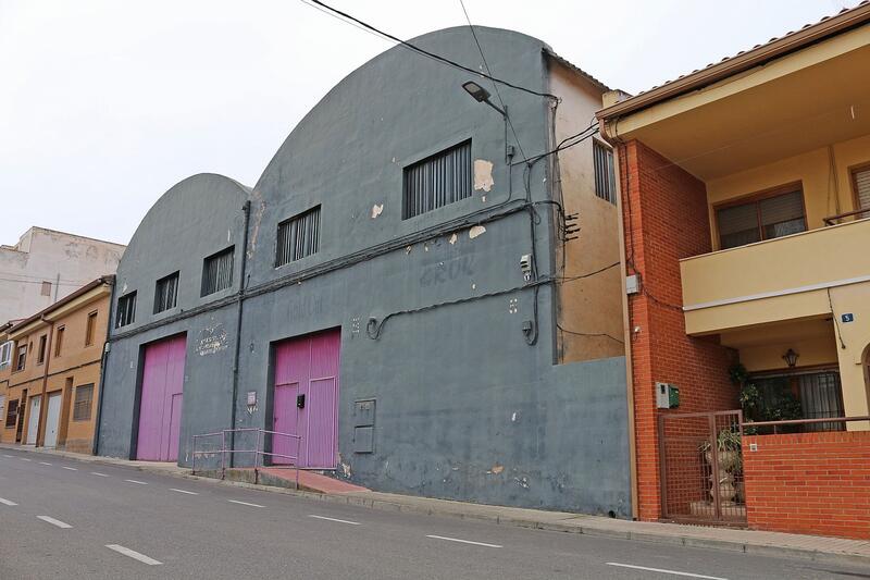 Local Comercial en venta en Pinoso, Alicante