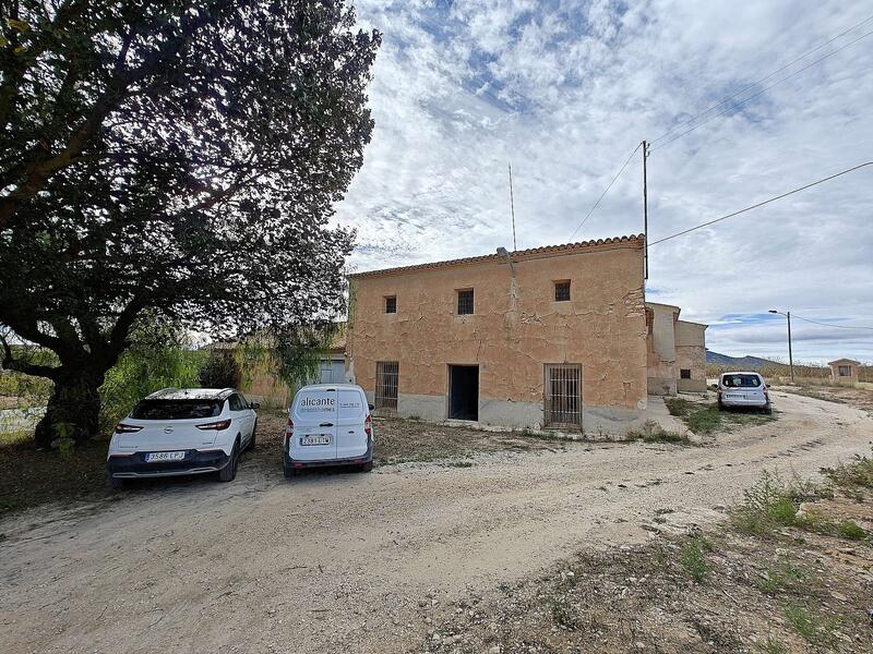 Casa de Campo en venta en Pinoso, Alicante