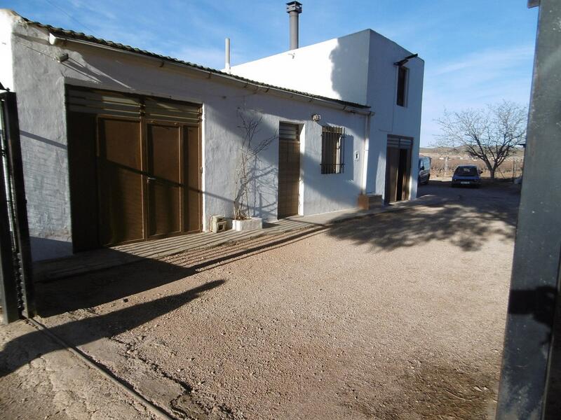 Landhaus zu verkaufen in Yecla, Murcia