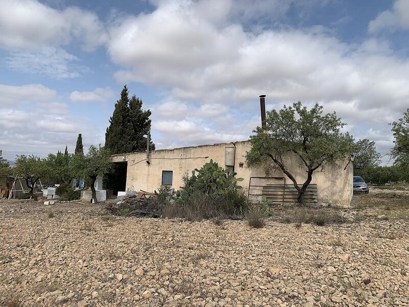 Деревенский Дом продается в Caudete, Albacete