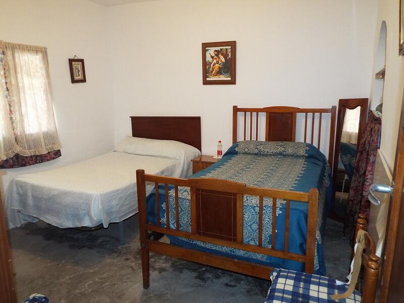 2 Schlafzimmer Landhaus zu verkaufen