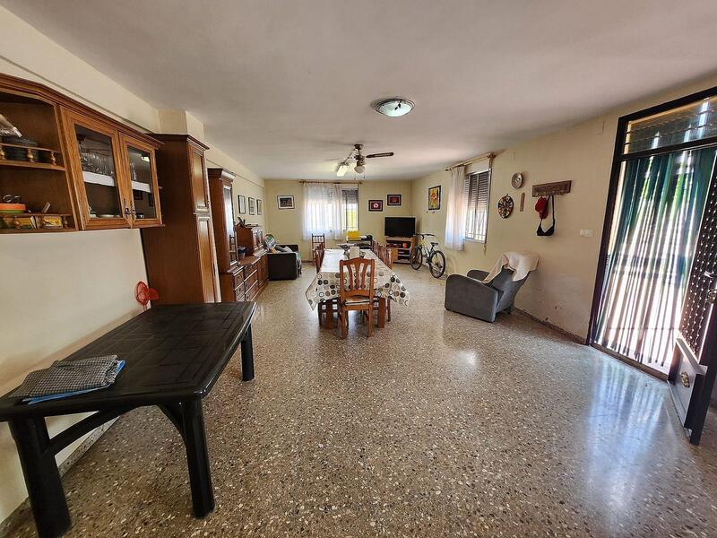 1 Cuarto Villa en venta