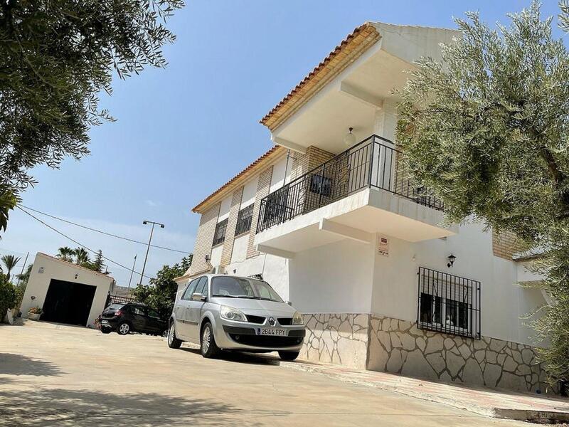 4 bedroom Villa for sale