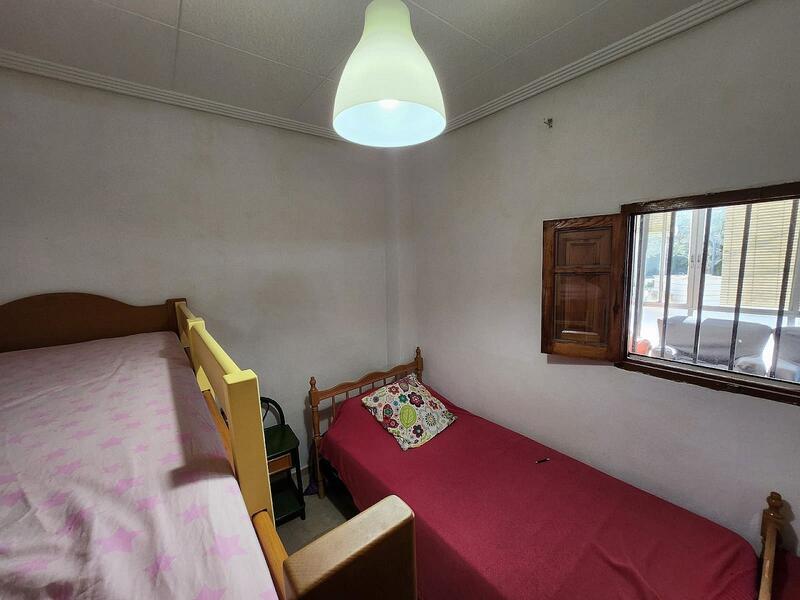 2 Cuarto Villa en venta