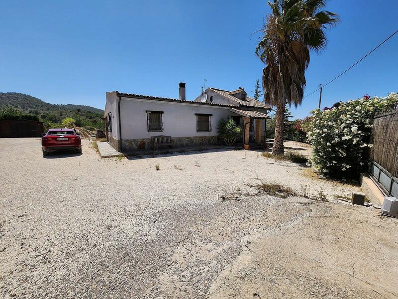 3 bedroom Country House for sale