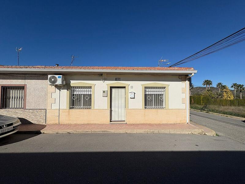 Maison de Ville à vendre dans Casas del Señor, Alicante