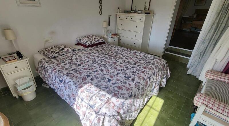 4 Schlafzimmer Landhaus zu verkaufen