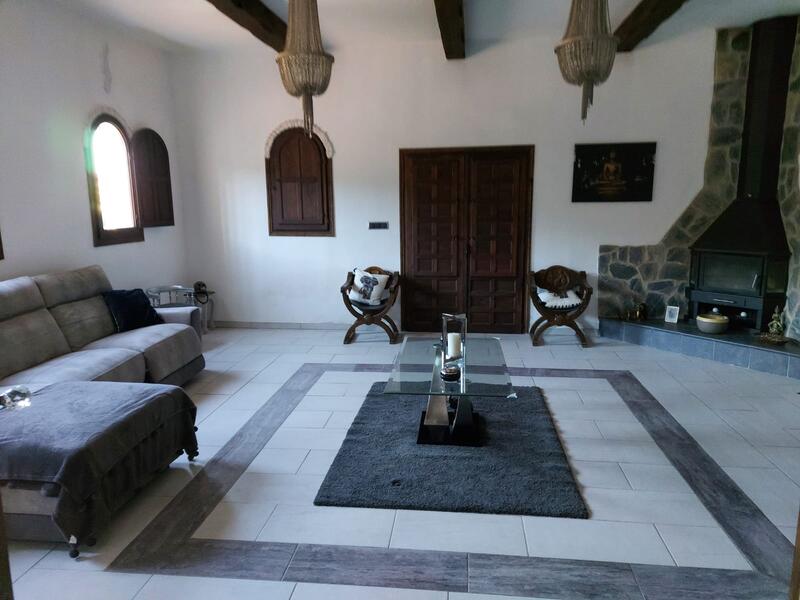 5 Cuarto Casa de Campo en venta