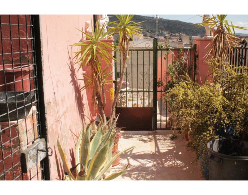 Casa Cueva en venta en Pinoso, Alicante