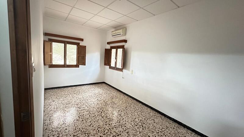 3 Cuarto Terrenos en venta