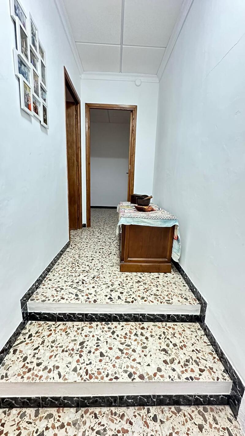 3 Cuarto Terrenos en venta