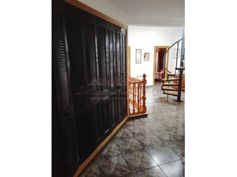 6 Cuarto Adosado en venta