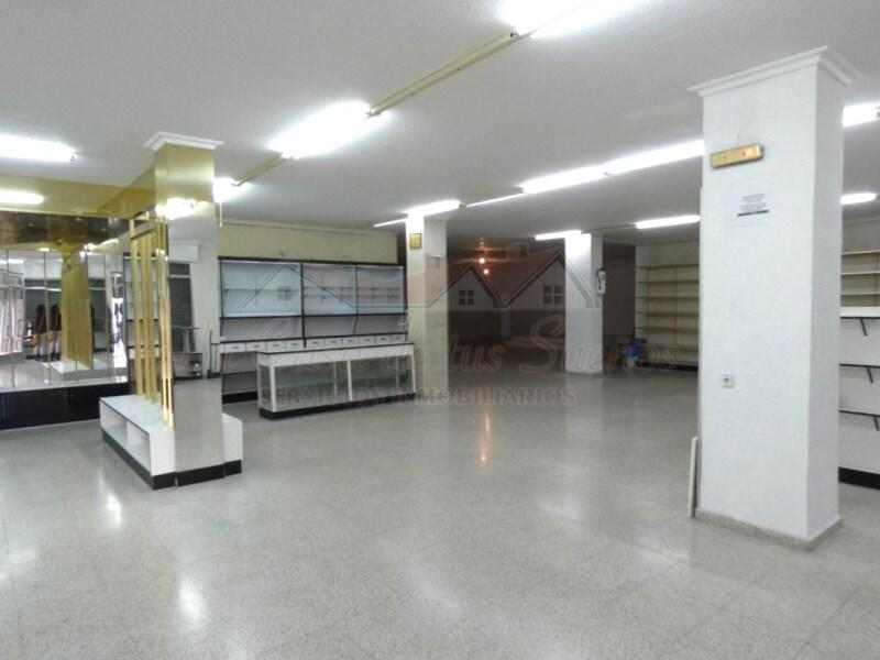 Local Comercial en venta en Petrer, Alicante