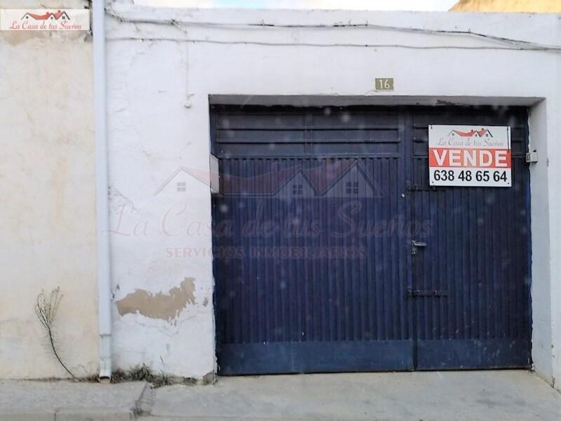 Commercieel vastgoed Te koop in Sax, Alicante