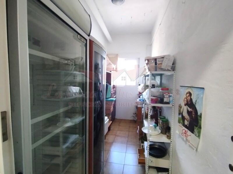 3 Cuarto Local Comercial en venta