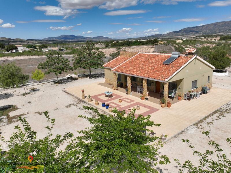 Villa zu verkaufen in Monóvar, Alicante