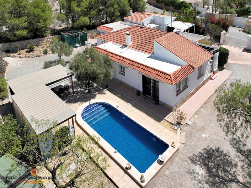 Villa til salgs i Moralet, Alicante