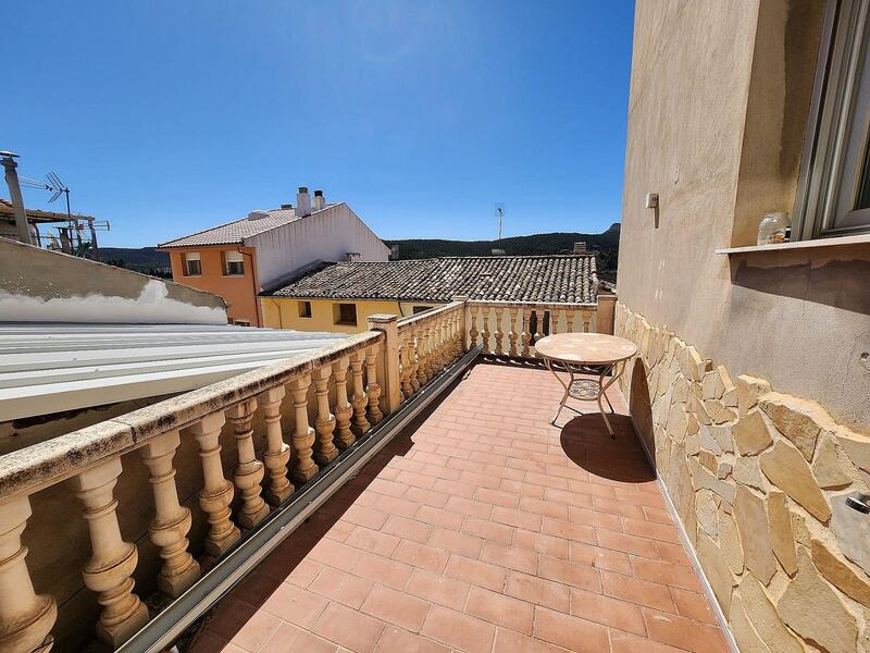 Stadthaus zu verkaufen in Banyeres de Mariola, Alicante