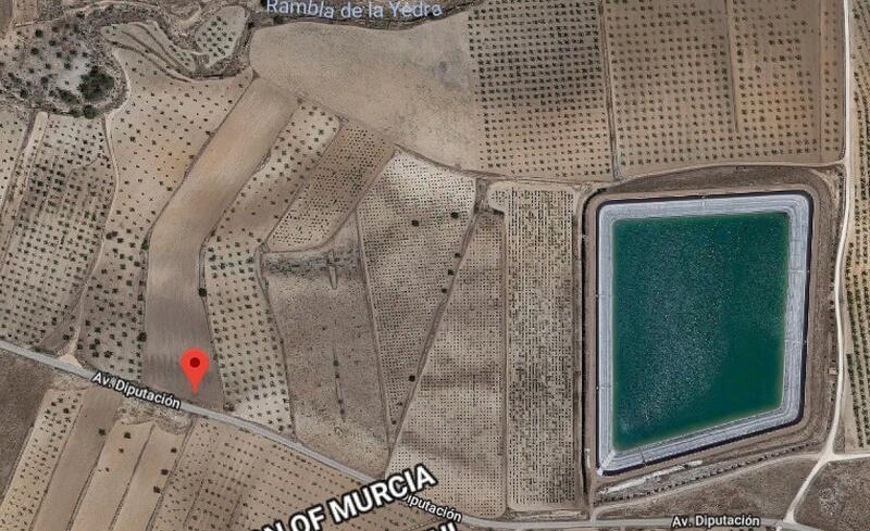 Land for sale in Pinoso, Alicante