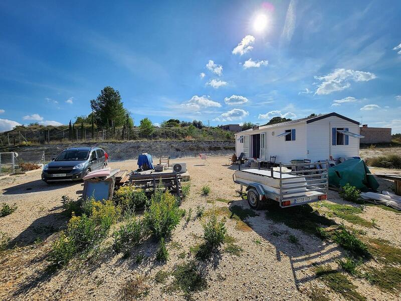 2 chambre Terrain à vendre