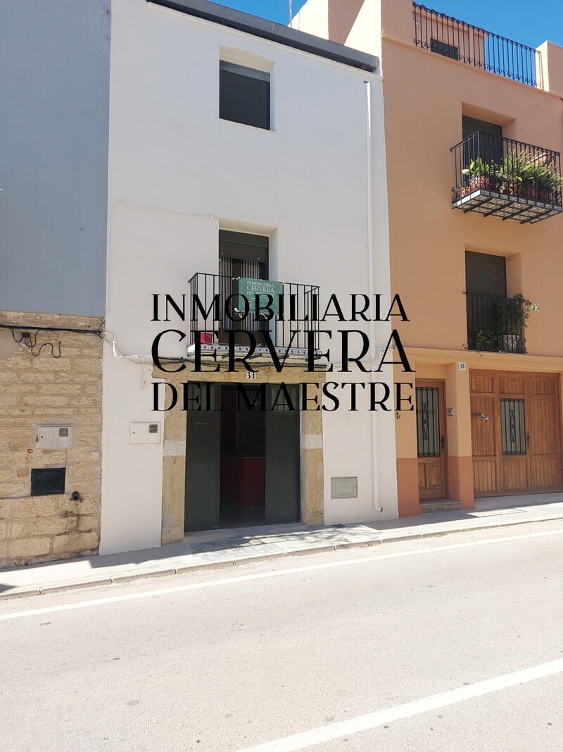 Byhus til salg i Cervera del Maestre, Castellón