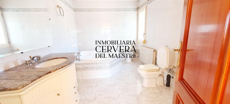 5 Cuarto Villa en venta