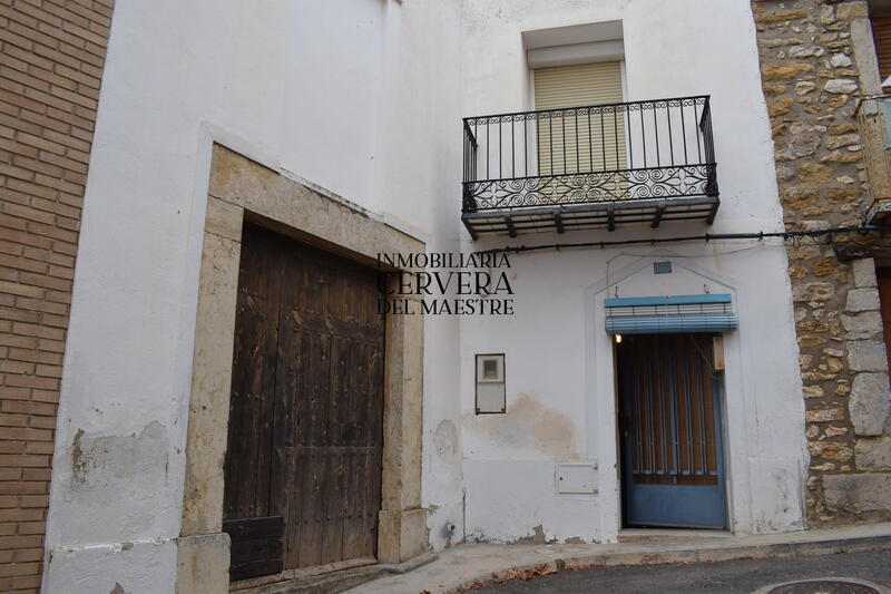 Gezinswoning Te koop in Cervera del Maestre, Castellón