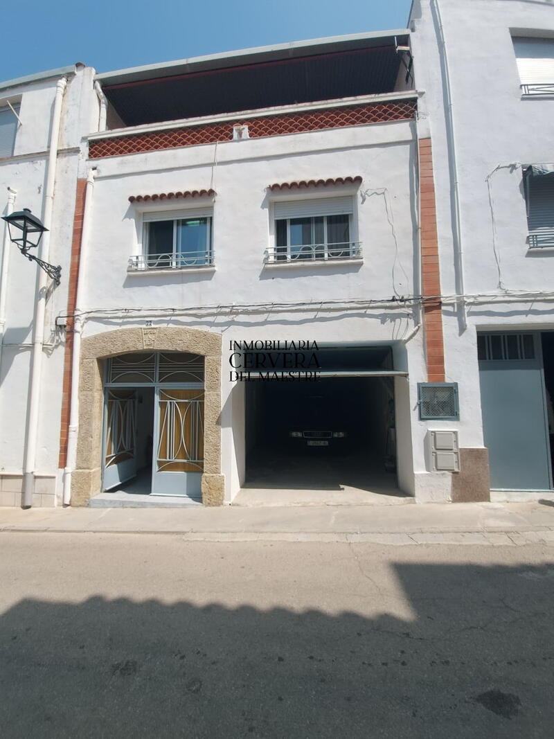 Maison de Ville à vendre dans Cervera del Maestre, Castellón